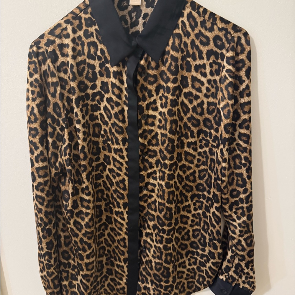MICHAEL Michael Kors Leopard Print Top with Black Collar